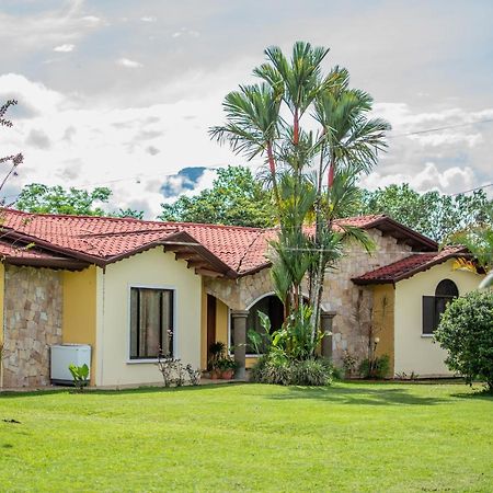 Linda Casa De Verano Con Amplias Zonas Verdes San Isidro De El General Zewnętrze zdjęcie