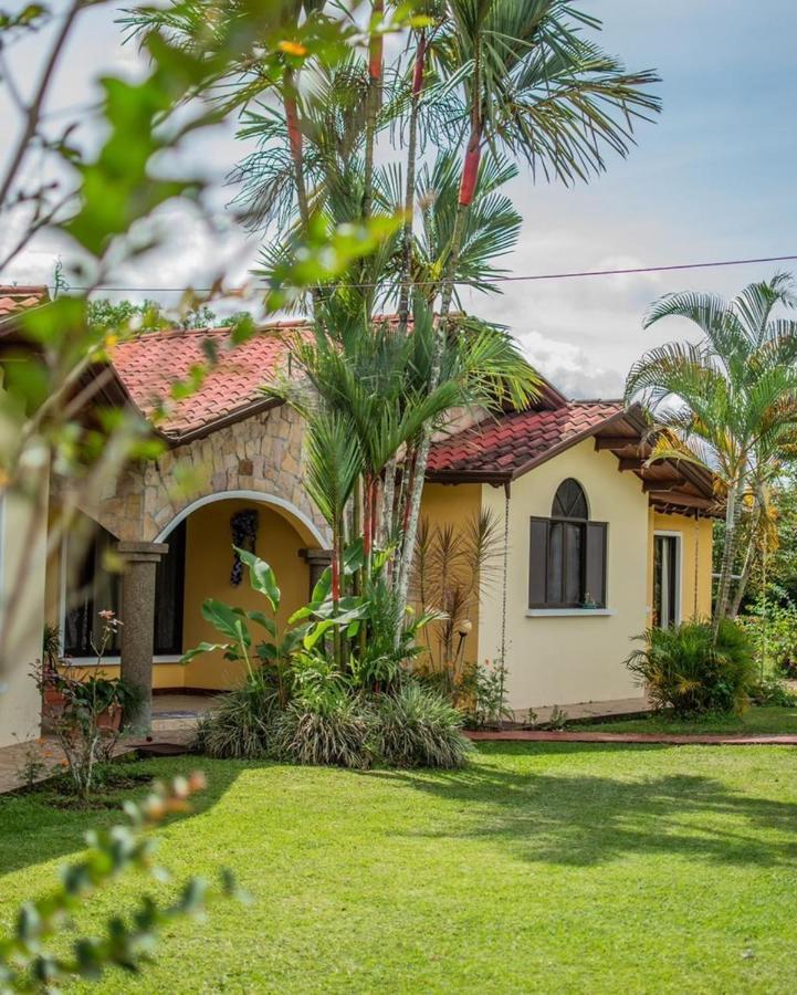 Linda Casa De Verano Con Amplias Zonas Verdes San Isidro De El General Zewnętrze zdjęcie
